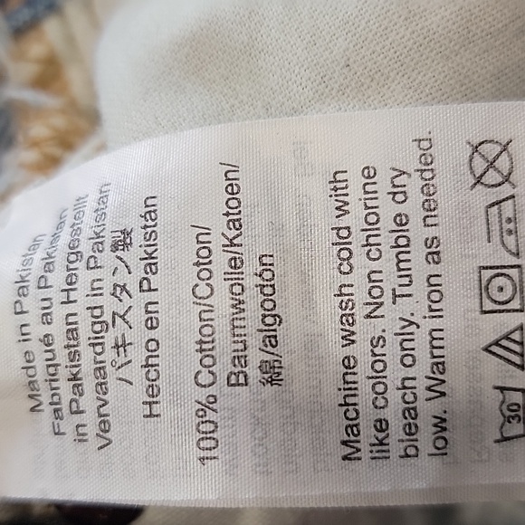 Madewell, Size 24 "The Momjean Short", Light Wash with Med Wash Under Holes. EUC - Picture 4 of 11